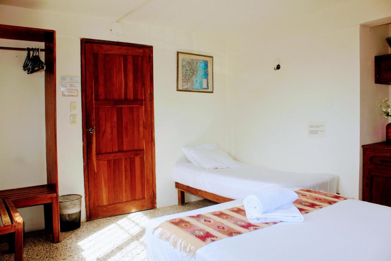 Chambre Triple avec Salle de Bains Commune
