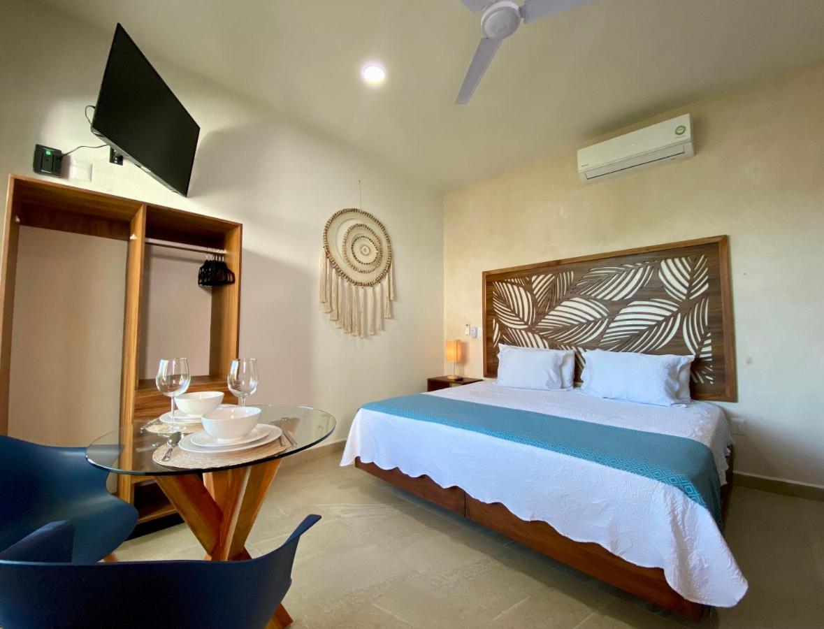 Estudio con cama extragrande