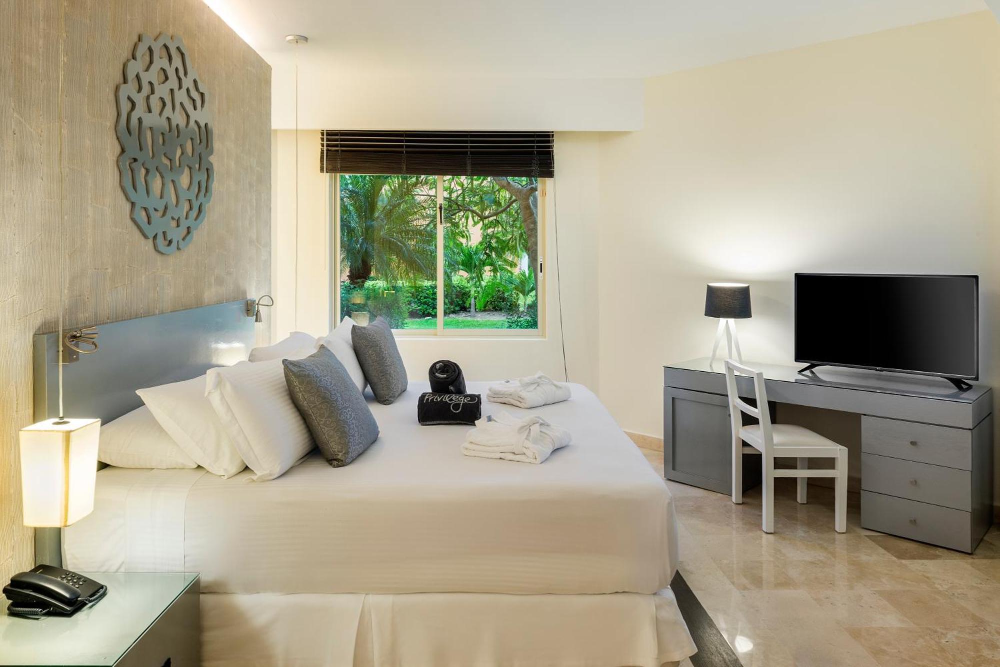 Privilege Honeymoon Maya Deluxe