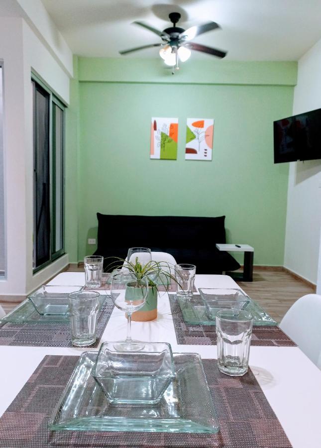 Apartamento com Varanda
