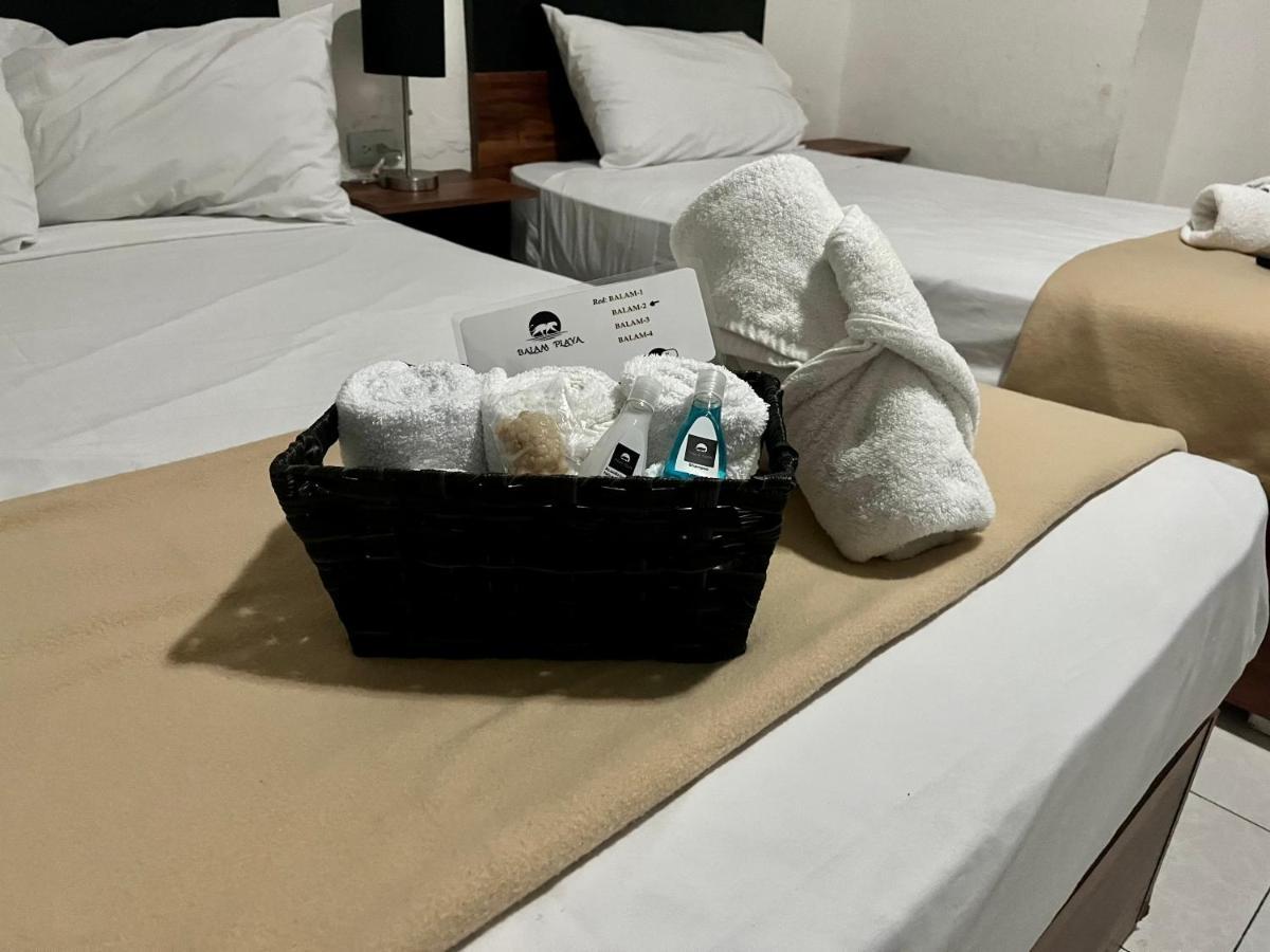 Suite Queen con Vista Piscina