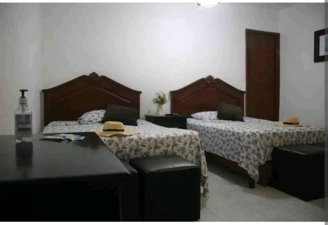 Quarto Queen com 2 Camas Queen-size