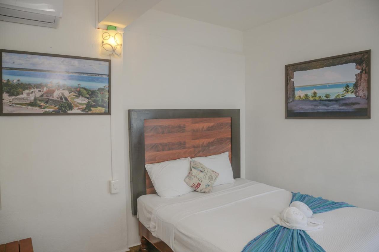 Standard Double Room,1334134319:JPEG