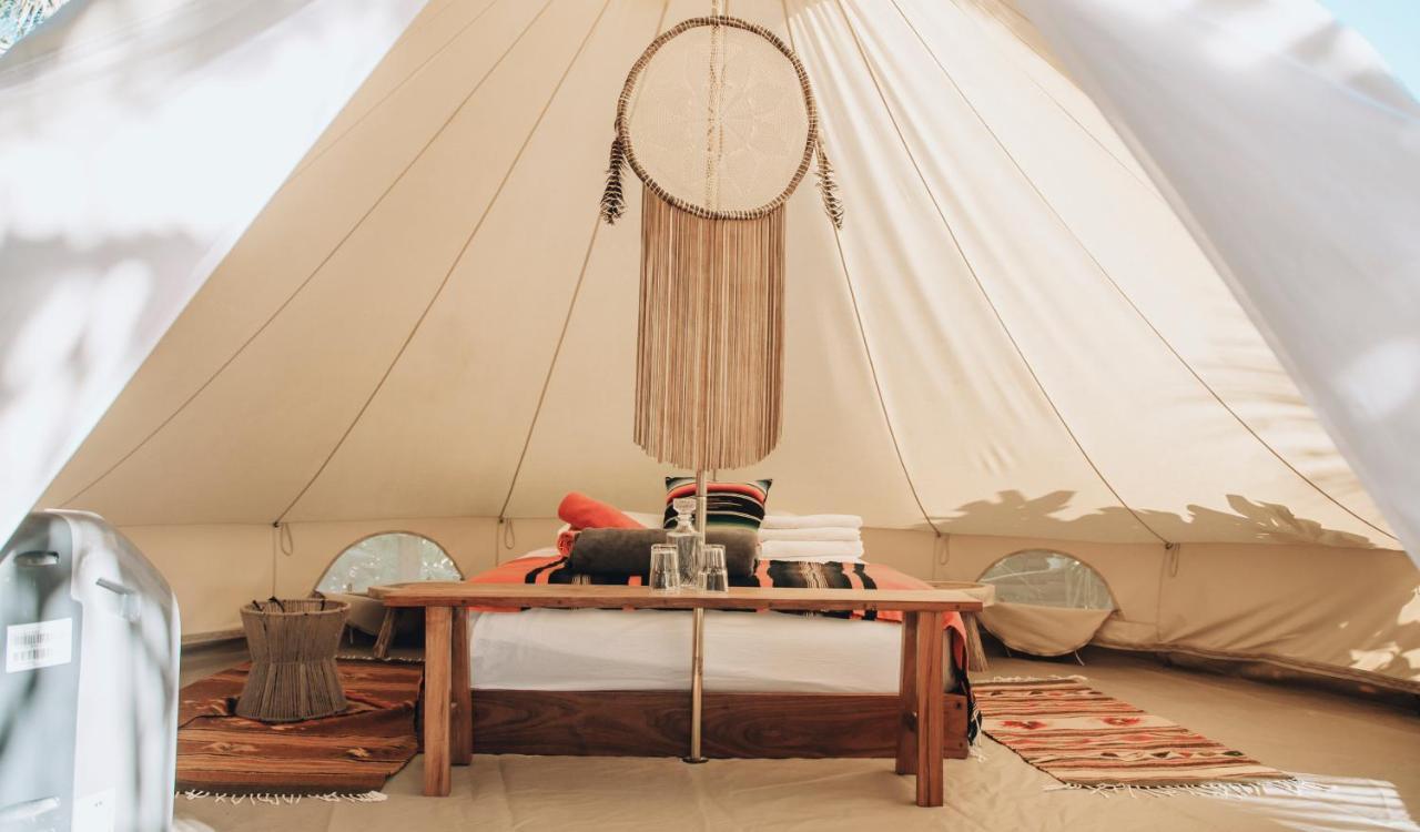 Deluxe Tent