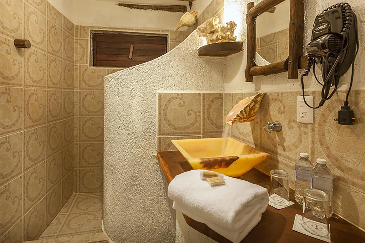 Habitación con 2 camas grandes