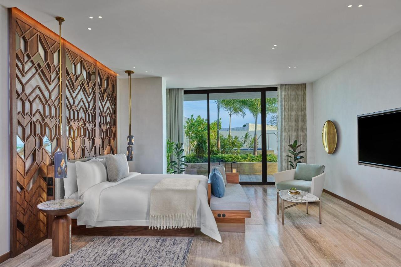 John Jacob Astor Connecting Suite with Ocean View