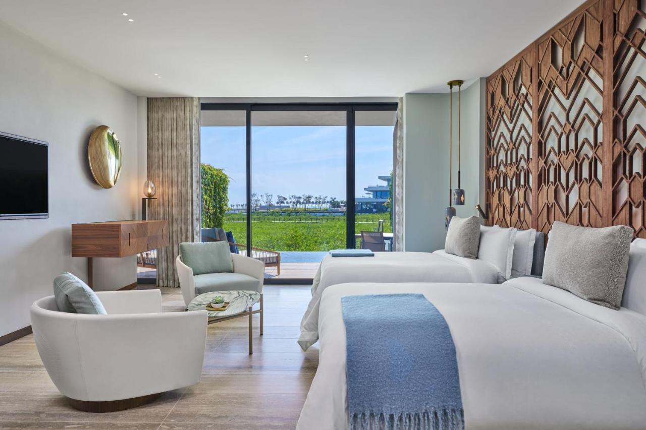 Connecting Suite with Pool and Ocean View