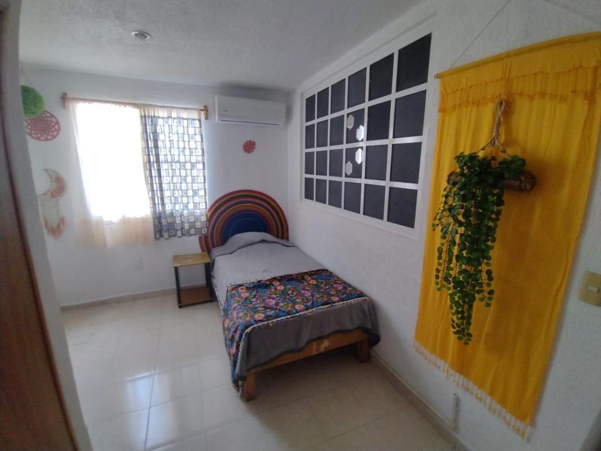 Single Room with Private Bathroom,1392063773:JPEG