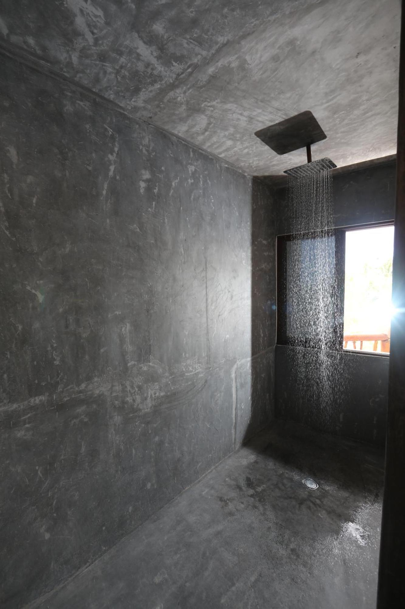 Partial Ocean View Suite with Two Queen Beds