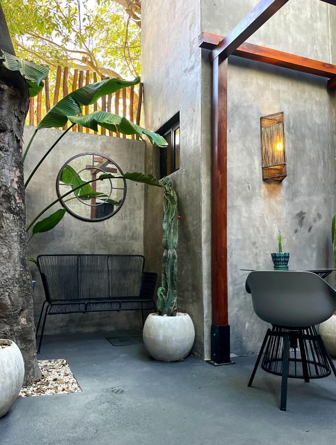 Studio with Garden View