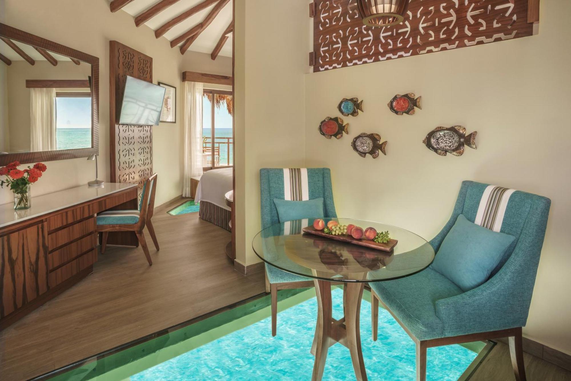 Palafitos – Suites Elite Overwater