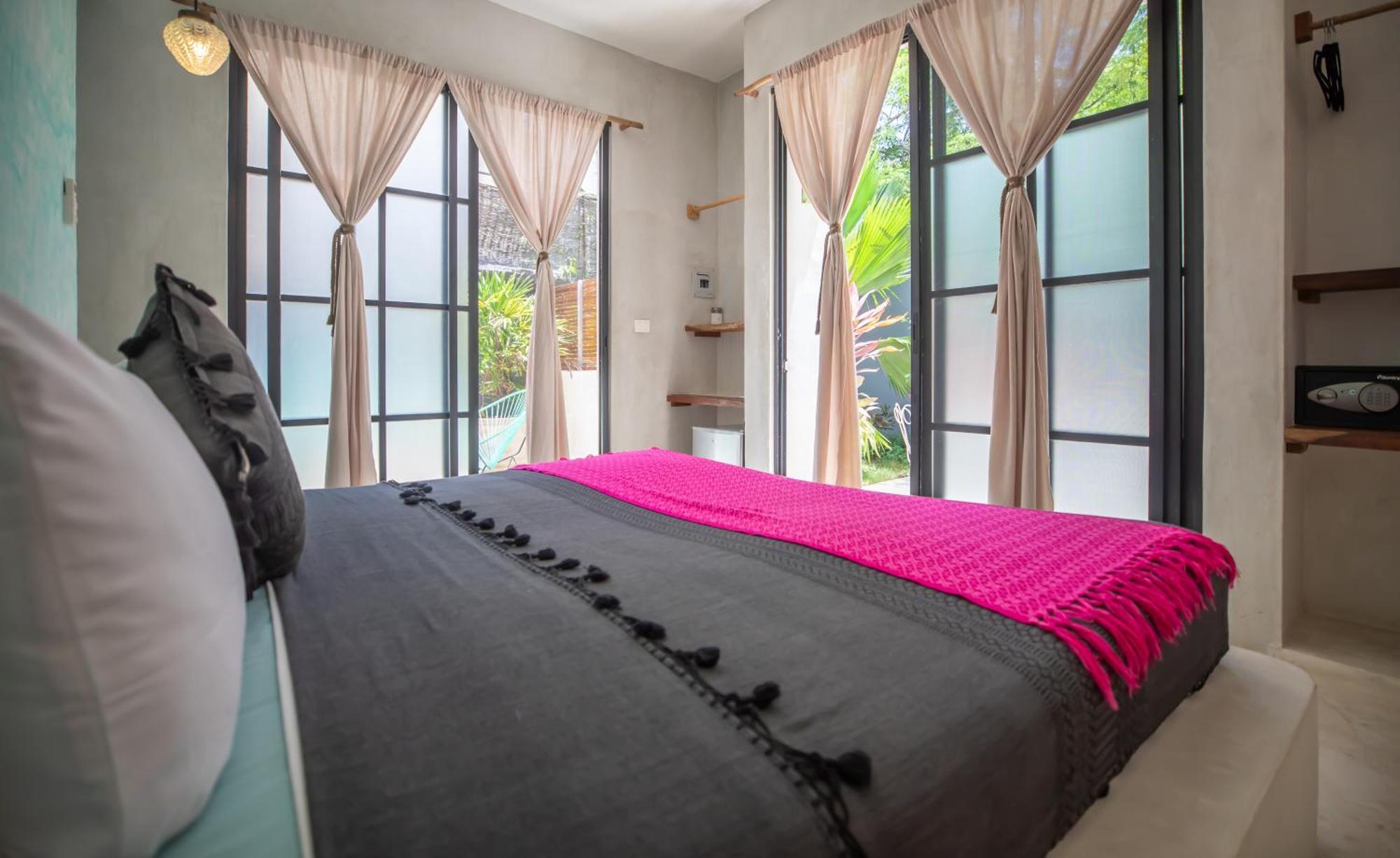 Junior Suite with Private Pool,1551447520:JPEG