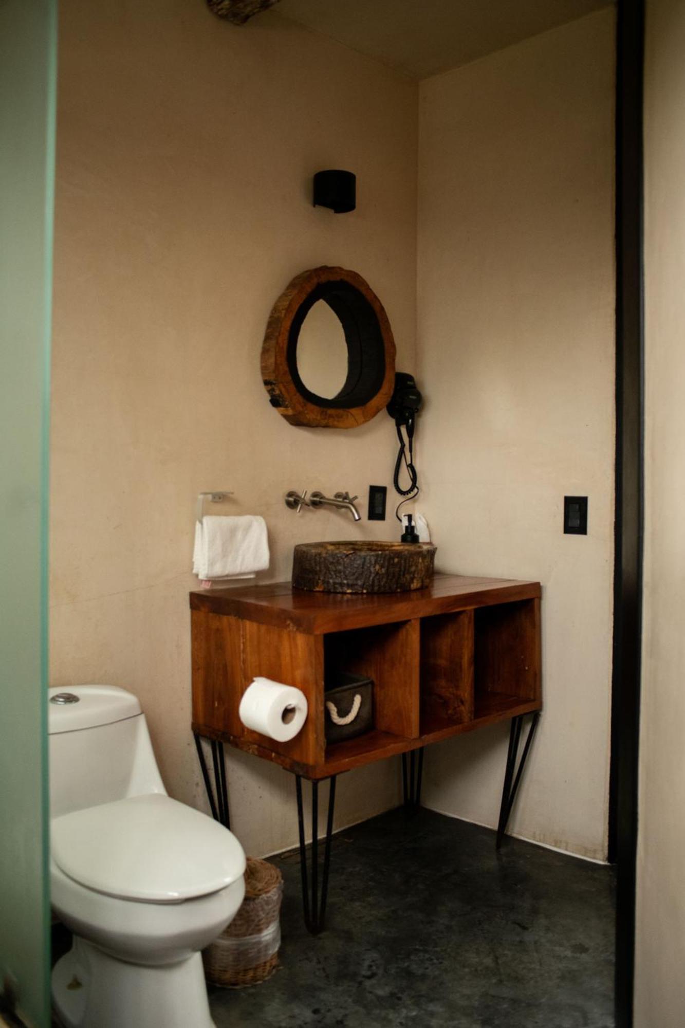 Double Room Private Bathroom