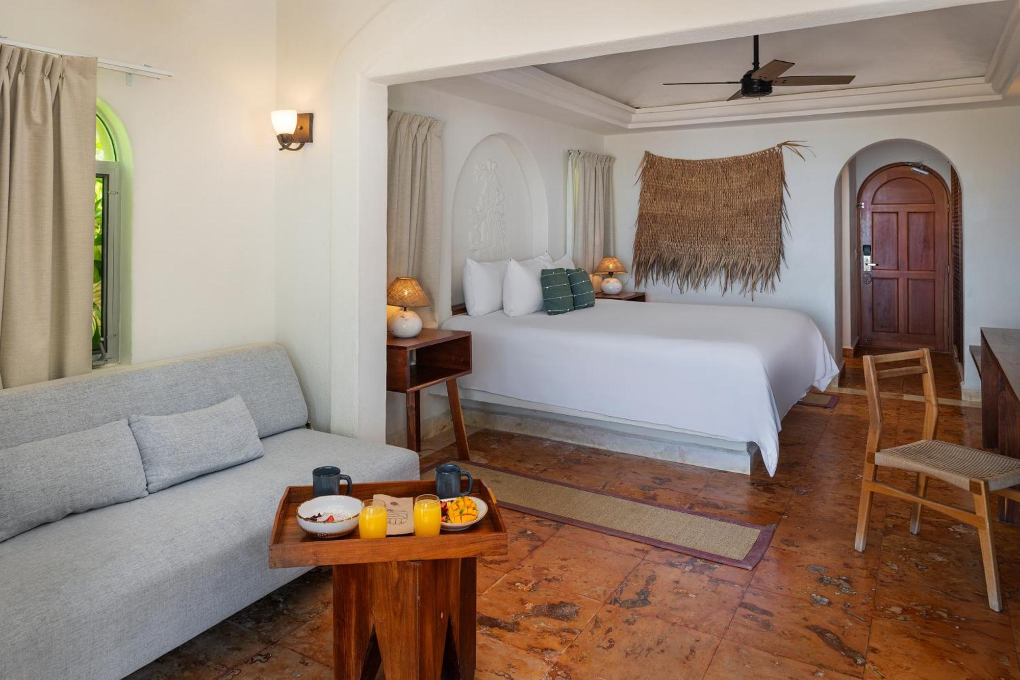 Junior Suite BeachFront