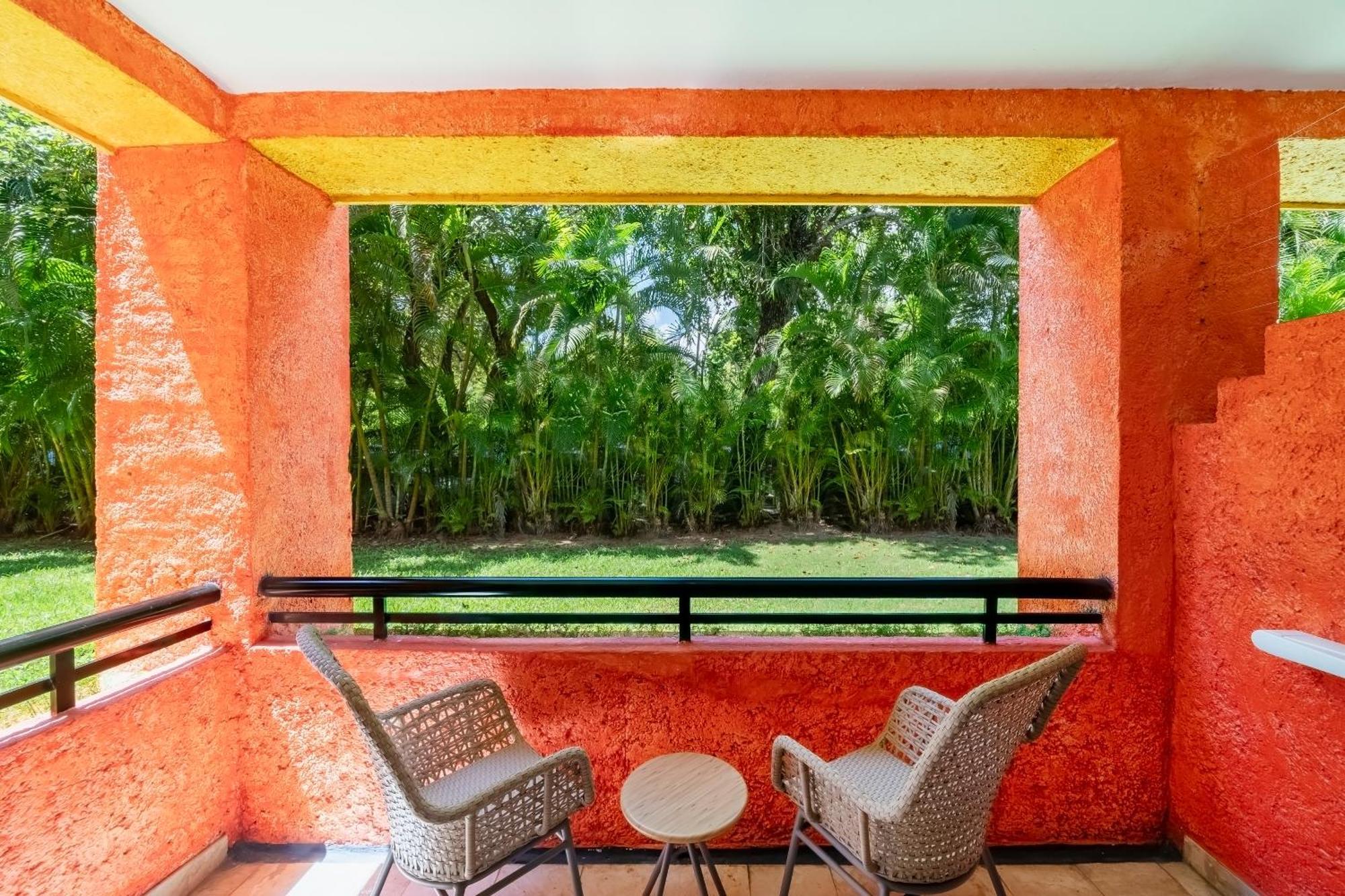 Premium Accessible Room,1594723469:JPEG