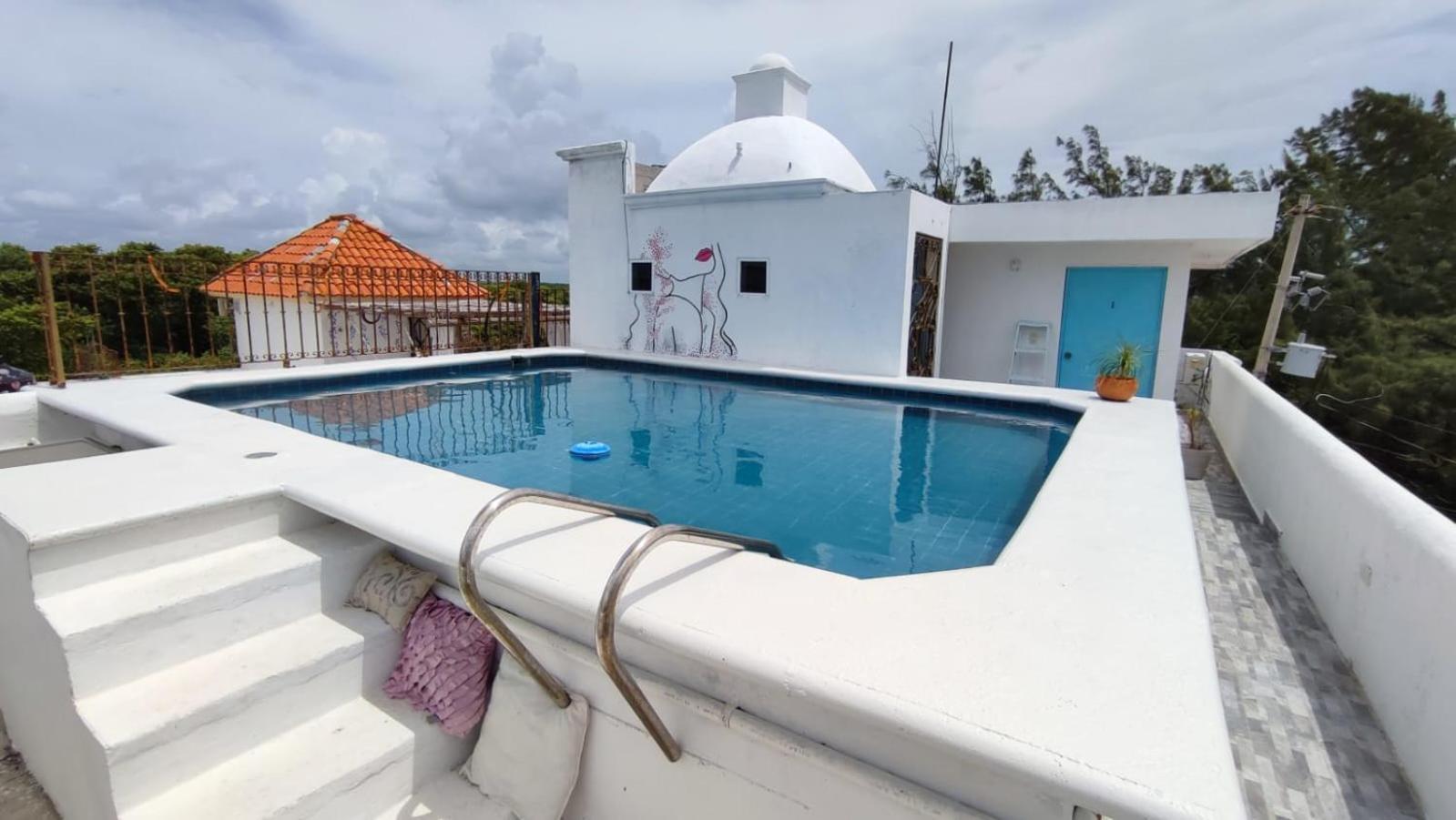 Quarto Triplo com Casa de Banho Privativa