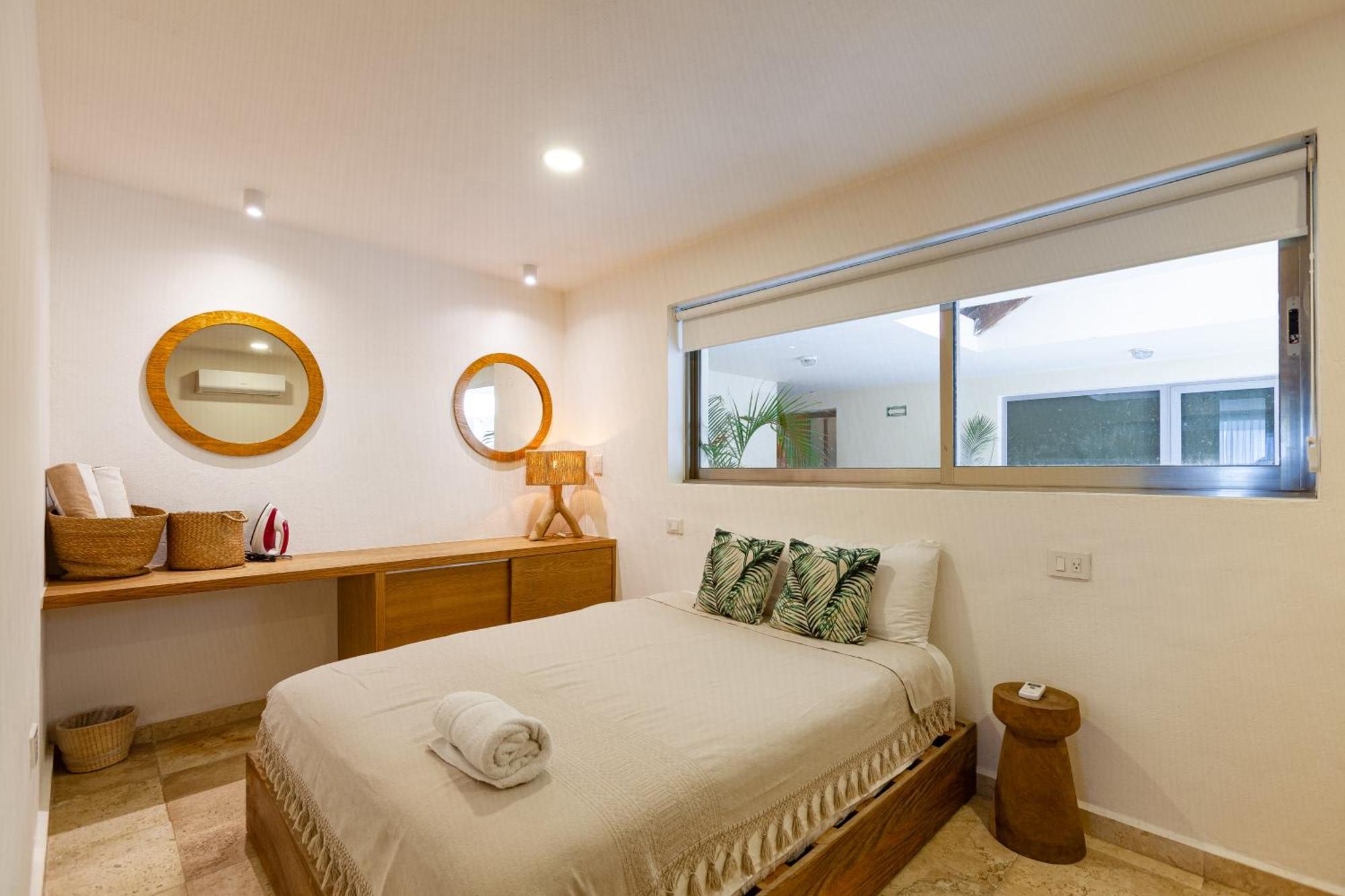 Three-Bedroom Apartment with Ocean View