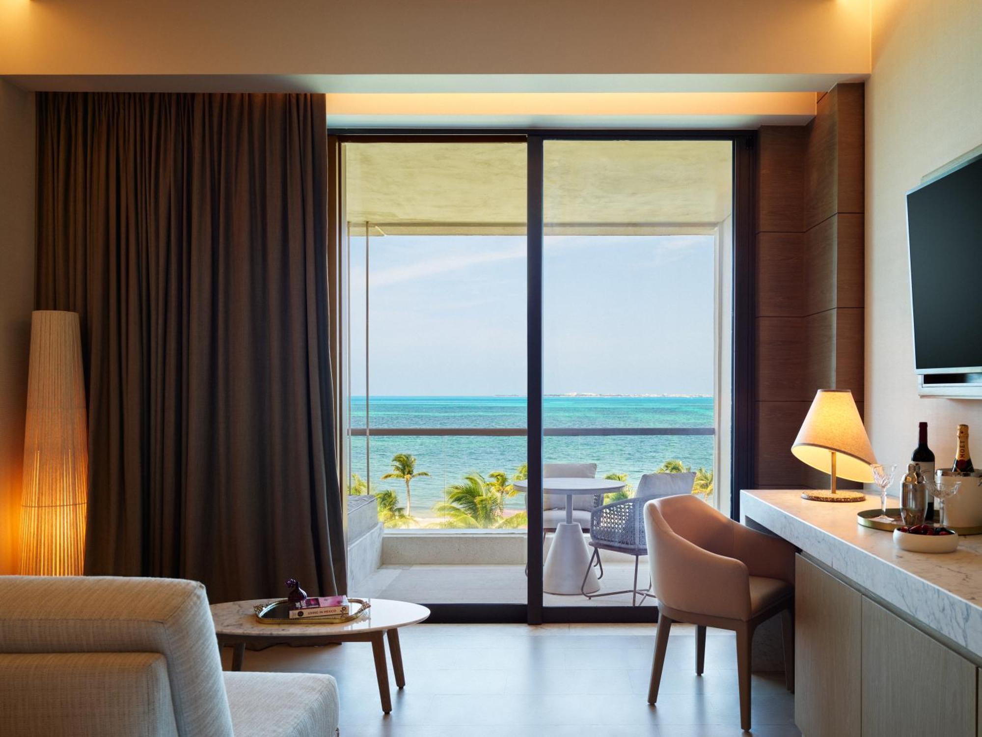 Deluxe King Room Ocean View,1609778670:JPEG