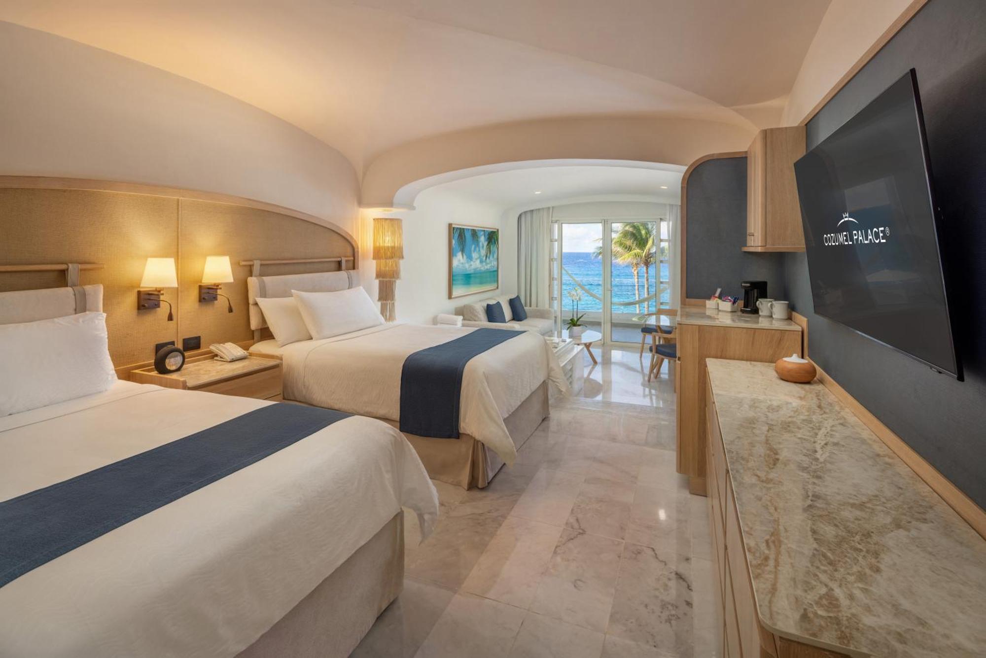 Superior Ocean View Suite - Kids & Teens Free