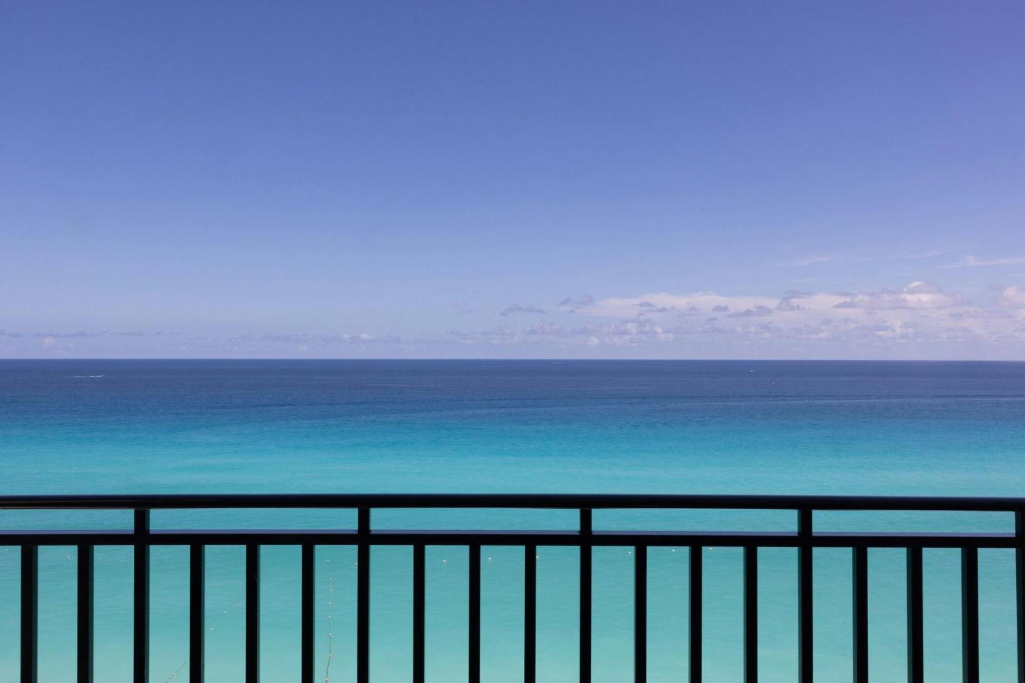 Ocean Front View Room,1656182119:JPEG