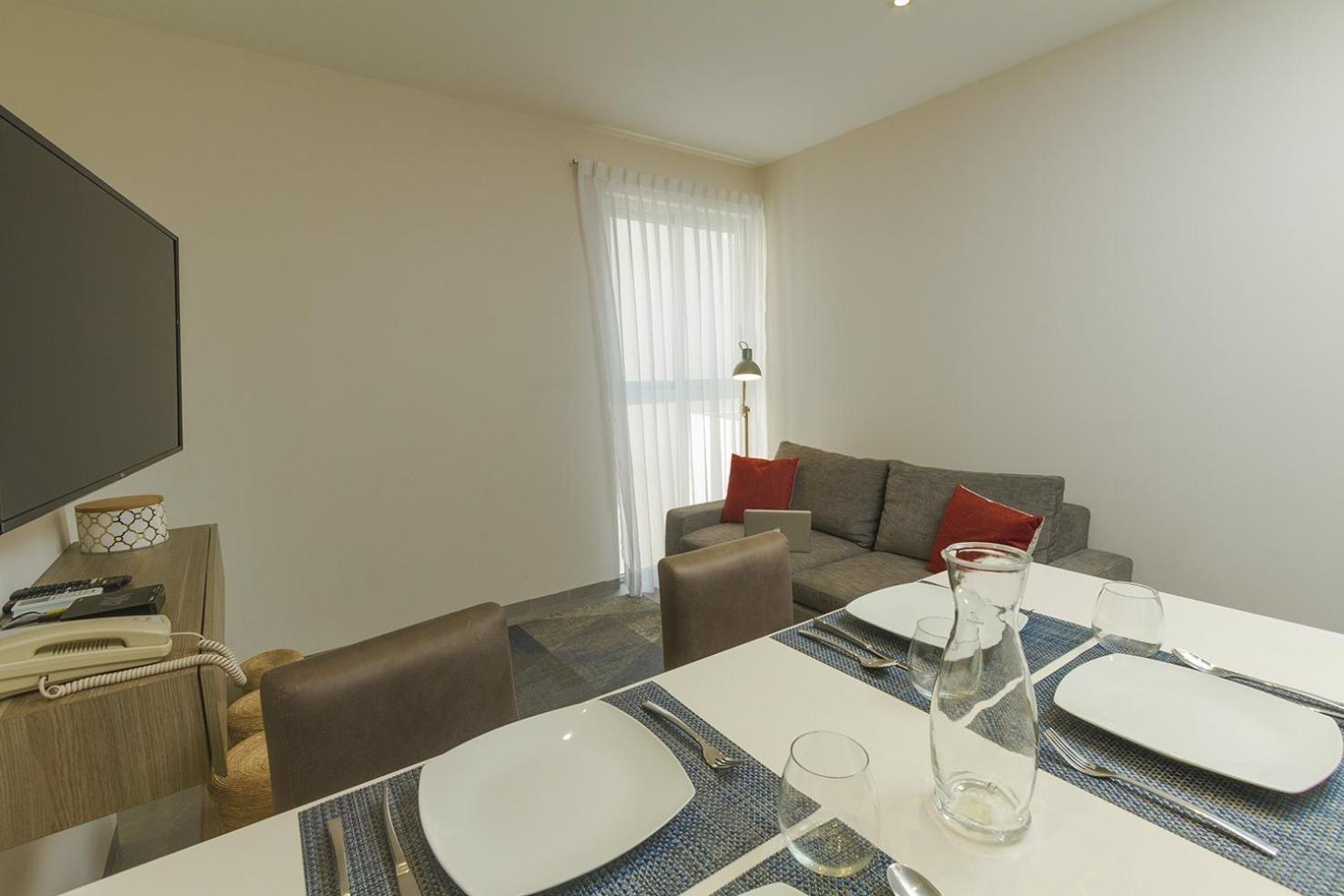 Appartement met Uitzicht en Balkon