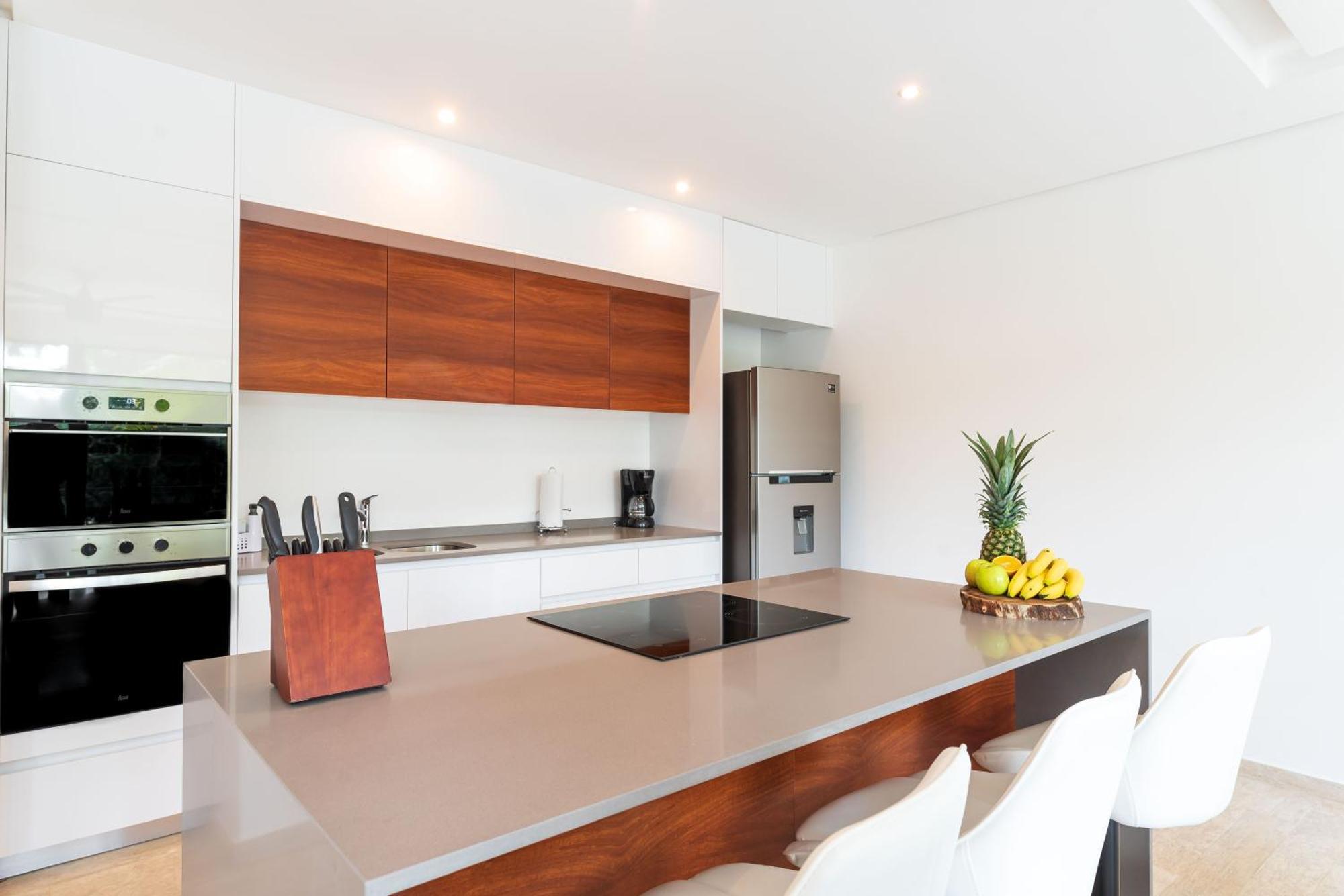 Two-Bedroom Deluxe Apartment