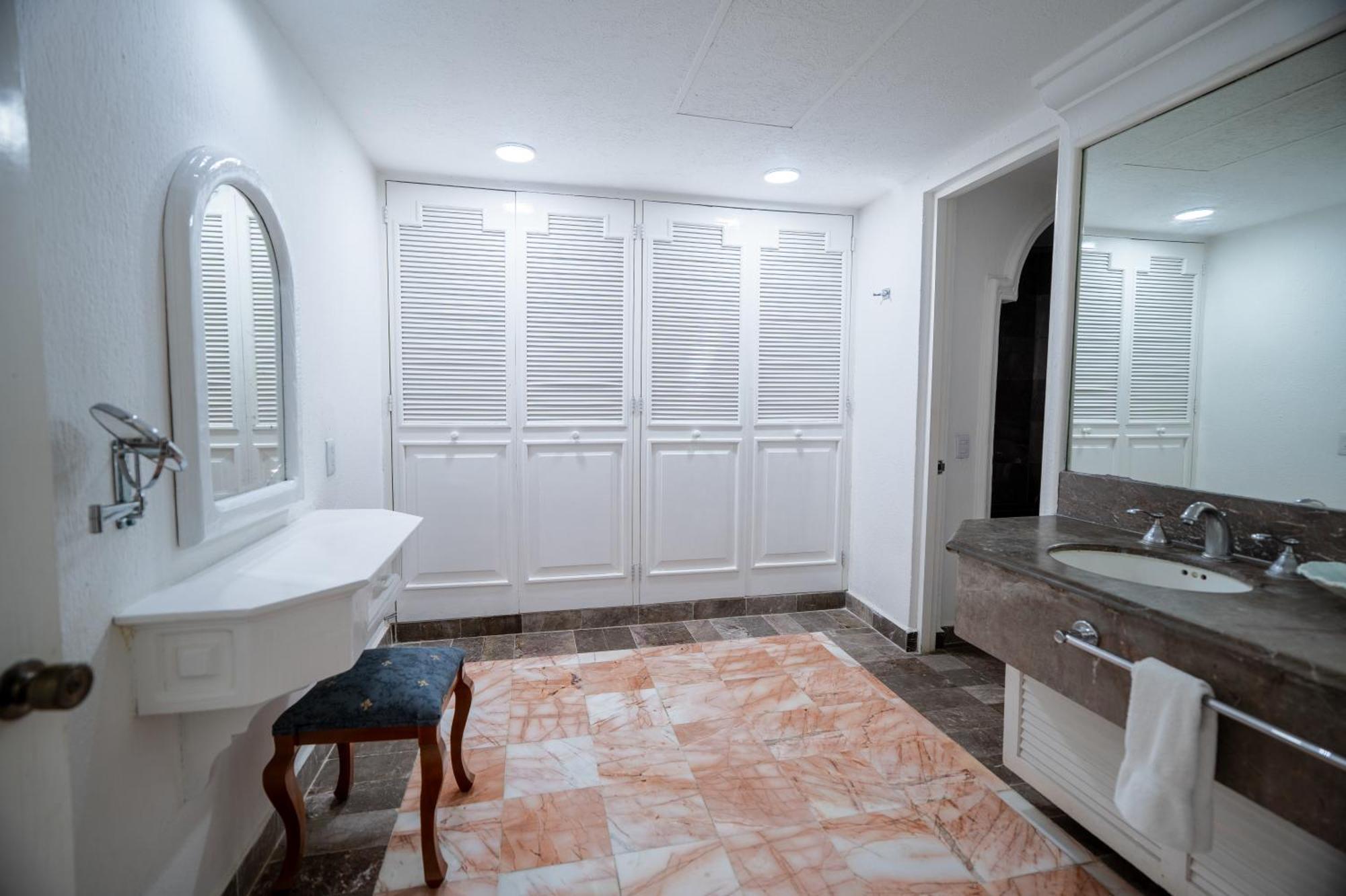 Suite Lit King-Size - Vue sur Océan