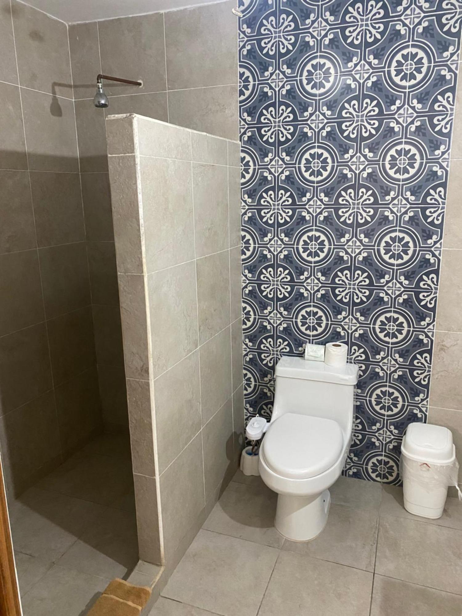 Habitación Deluxe (1 adulto + 1 niño)