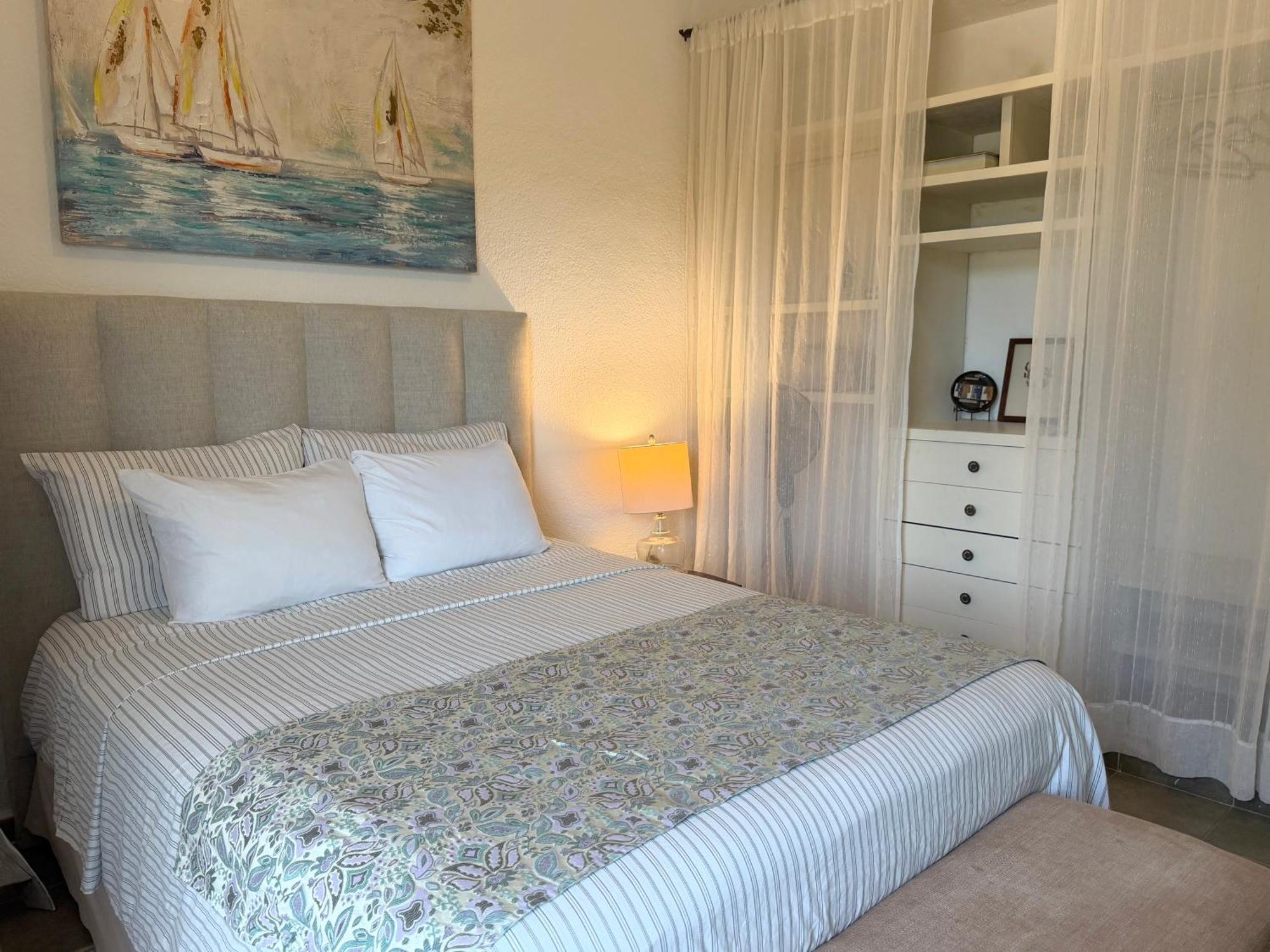 Quarto Duplo com Casa de Banho Partilhada