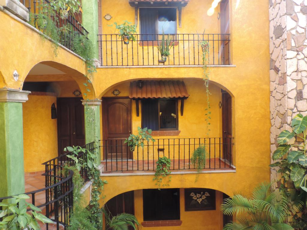 Junior Suite,326044423:JPEG