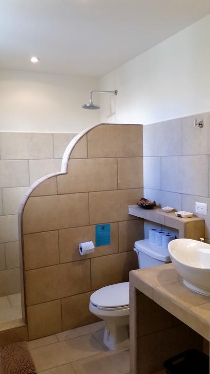 One-Bedroom Apartment,320608821:JPEG