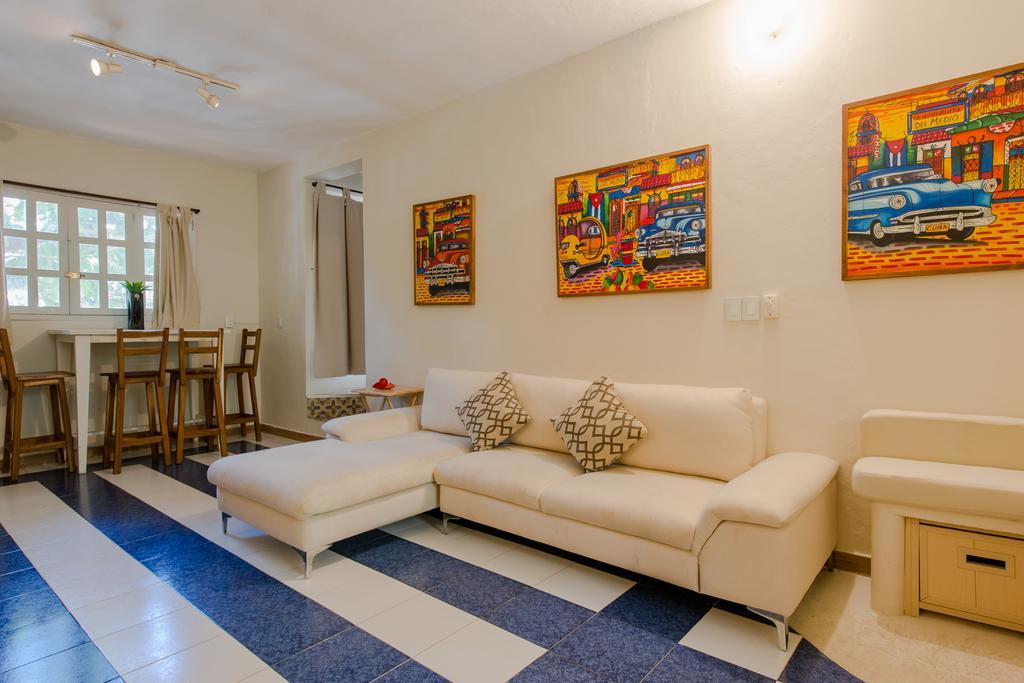 One-Bedroom Apartment,448452969:JPEG