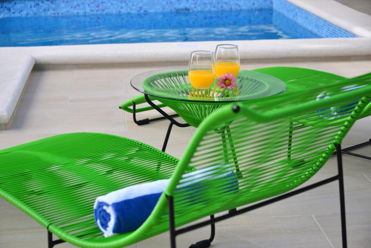 Grand Deluxe Zimmer am Pool