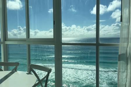 Apartamento com Vista Mar