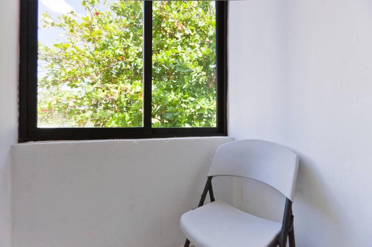 Zweibettzimmer mit Terrasse