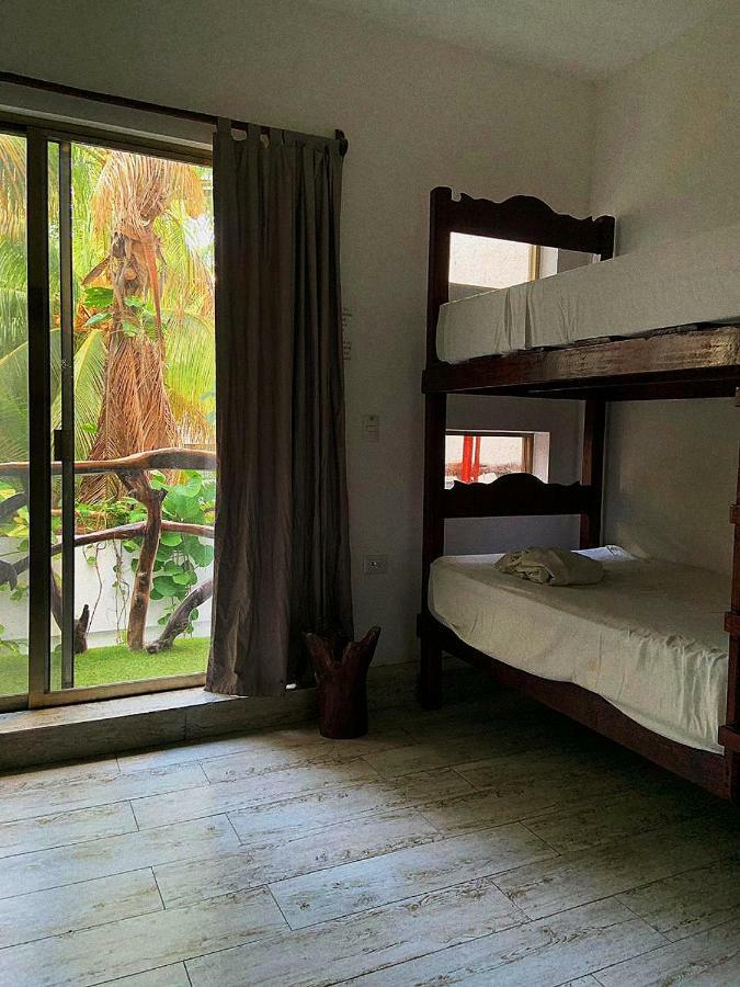 Bed in 6-Bed Mixed Dormitory Room