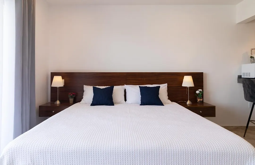 Kuyaan Coral Suites By Holiday In Playa-1