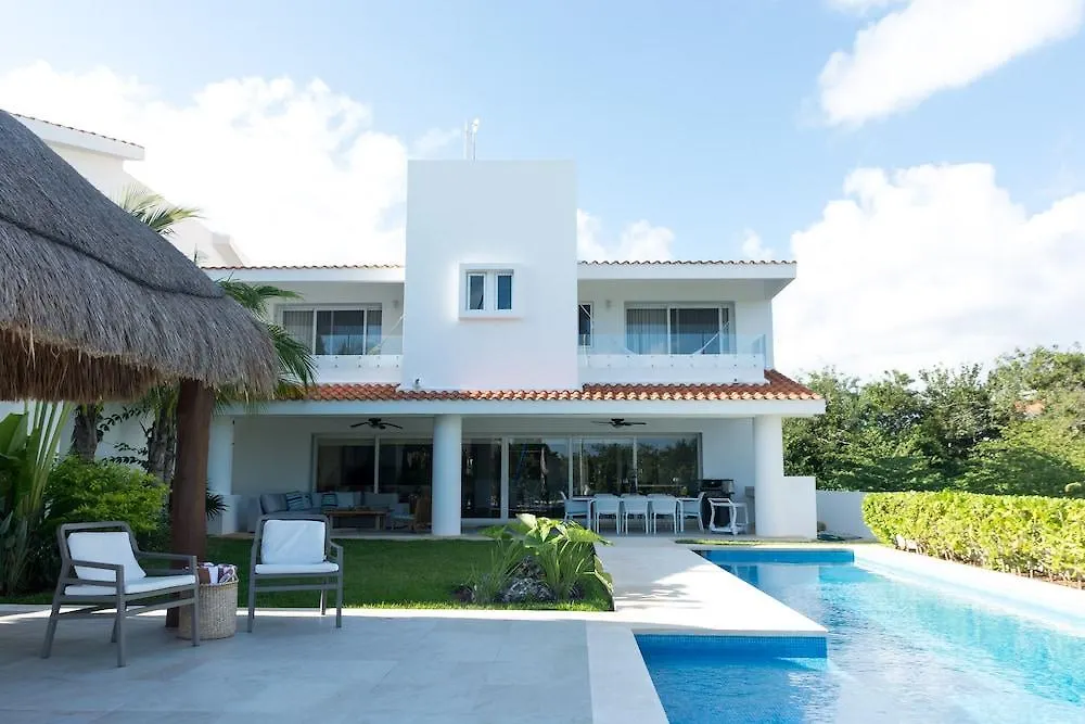 Casa Caleta, Surrounded By Nature, Ideal For Large Groups-1