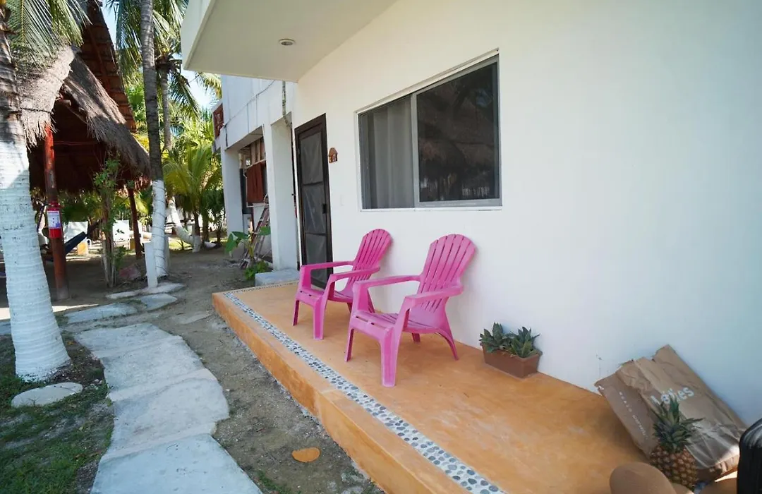 Golden Paradise Hostel-1