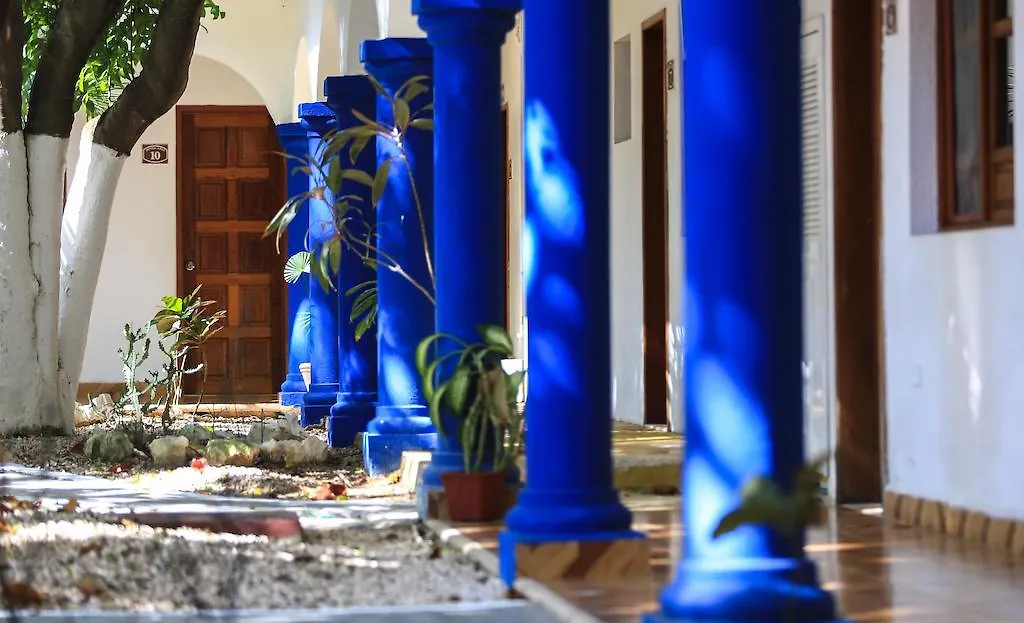 Hotel Azul By Encanto-1