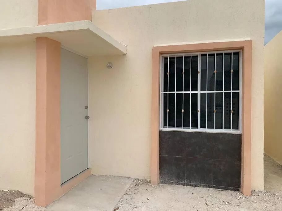 Casa Lyvic Fracc Caribe 6 Pers-1