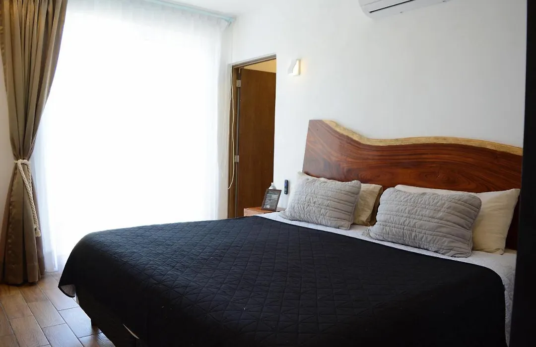 Amazing Villa Inside Tulum Country Club Akumal-1