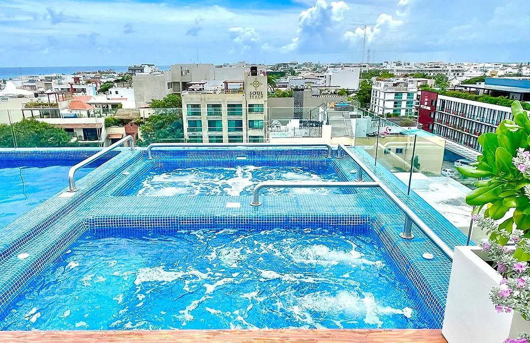 Delightful Luxury Condo Studio In Downtown Heart P06-1
