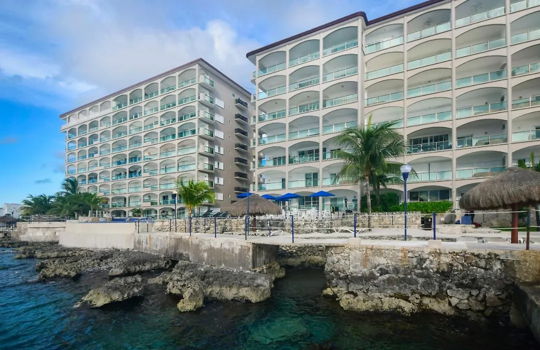 Get A Fantastic Rate For This 2 Bdrm Luxury El Cantil Condo Cantil 7Gn-1