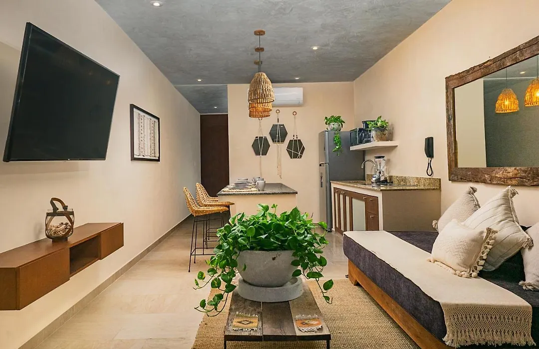 Premium Studio With Direct Pool Access Near Calle 7-1