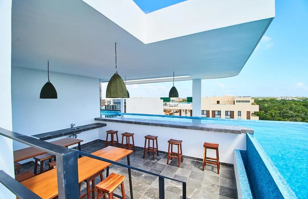 Ph Hamlet -Private Pool & Roof & Beach Club Access-1
