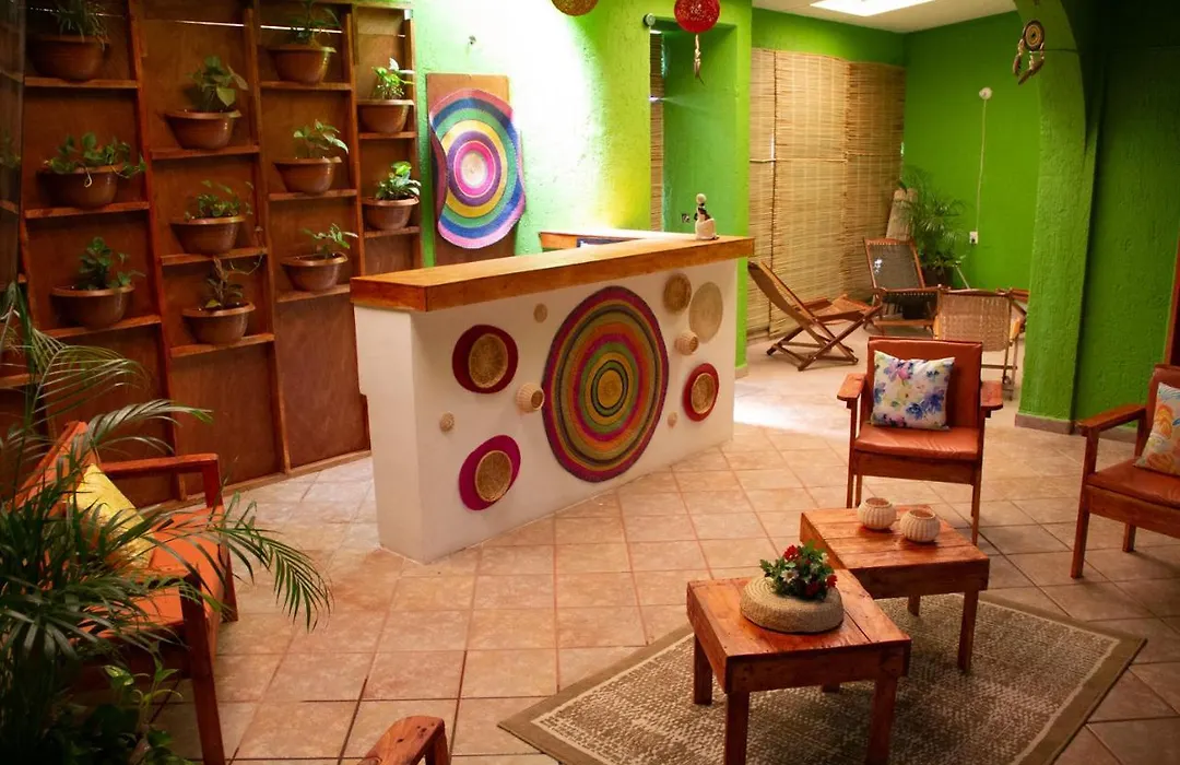 Hostal Mana Cancun-1