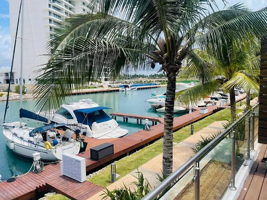 Villa Luxury Marina-1