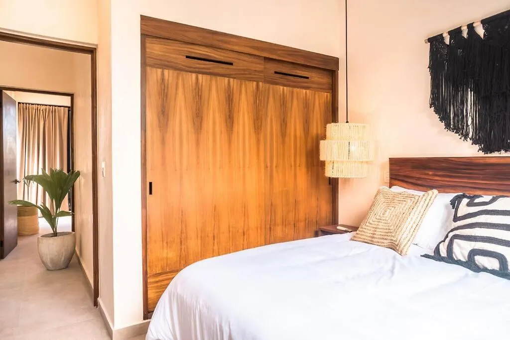 Toh Luxury 2 Bedroom Minutes From Downtown-1
