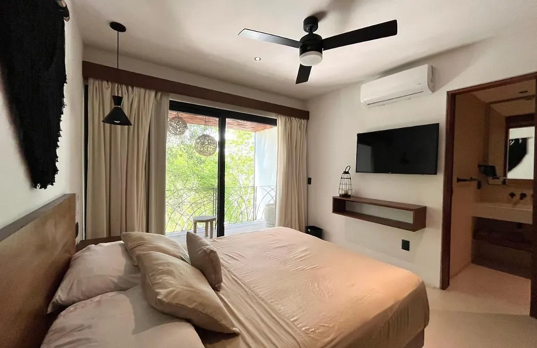 Hermoso Penthouse De 3 Recamaras En Aldea Zama-1